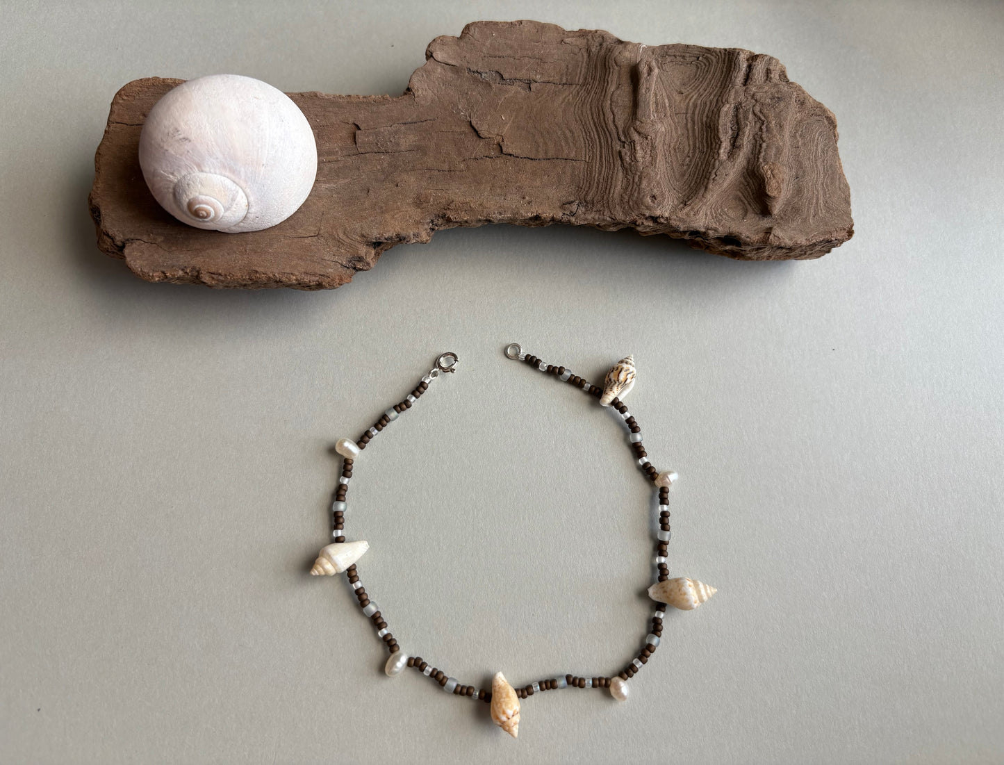 anklet - shells & pearls (shorter)